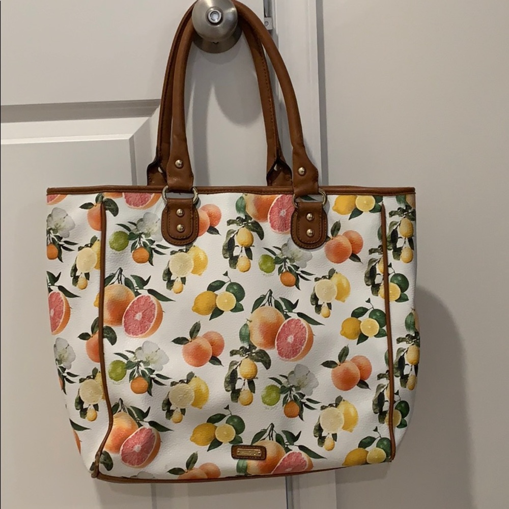 Handbag